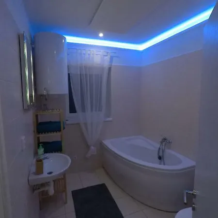 Apartman Reggie - Pec Pod Snezkou Exterior photo
